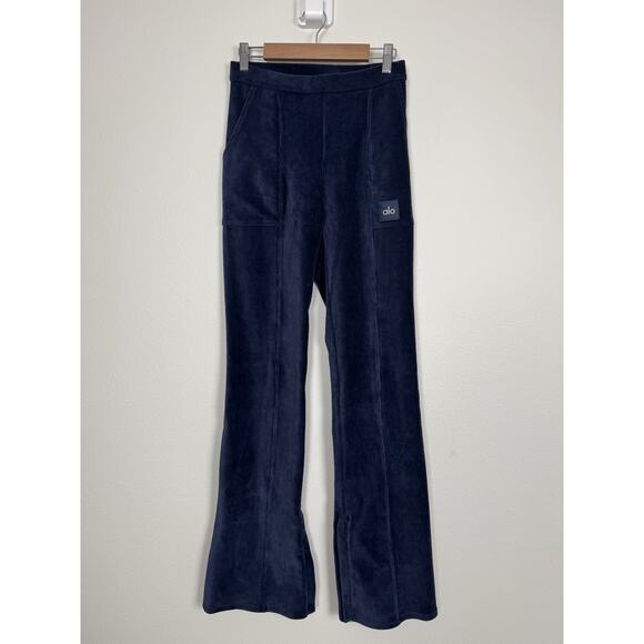 ALO Yoga Pants - Alo Yoga Flare Pants Micro Corduroy High Waist Winter Break Flared Navy Small